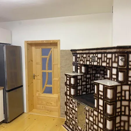 Weekend House * Jaremtsche