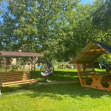 Weekend House * Jaremtsche