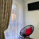 ゲストハウス Weekend House